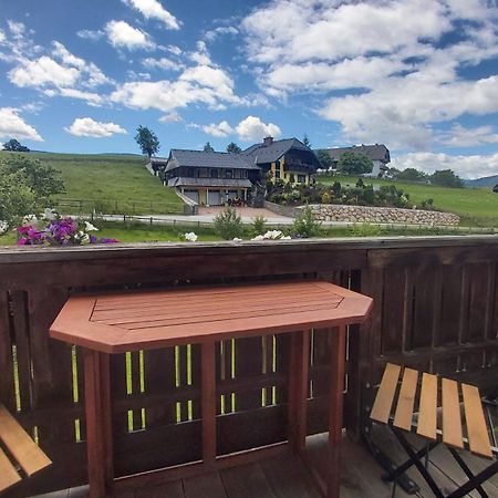 Schweizer Hof Apartment Тамсвег Екстериор снимка