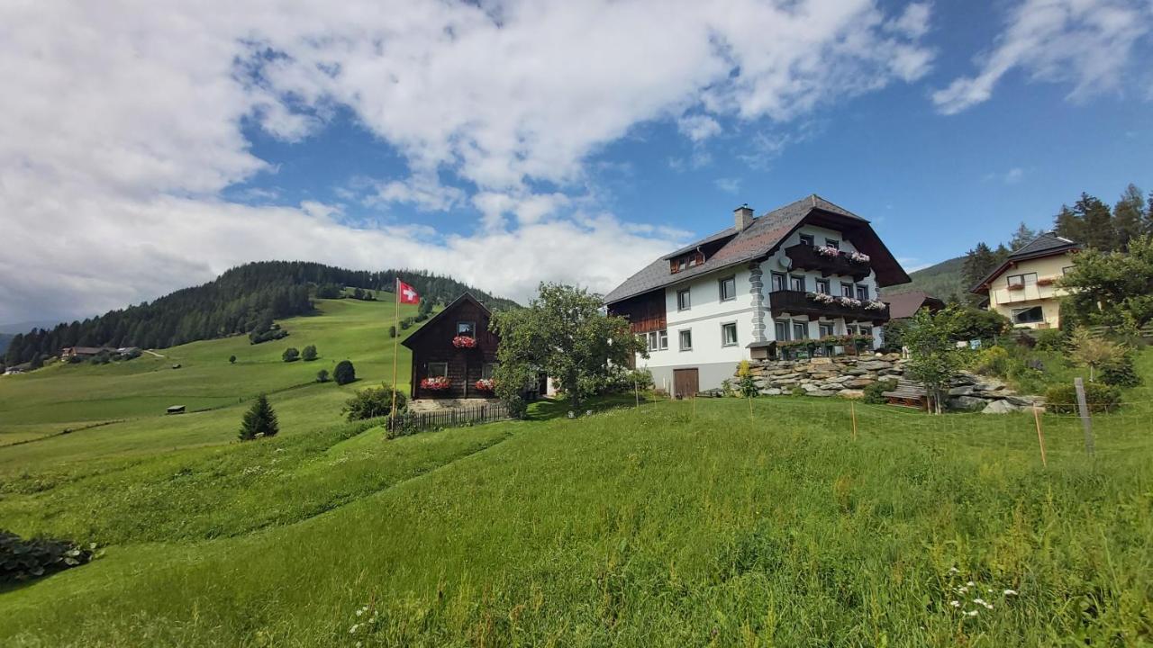 Schweizer Hof Apartment Тамсвег Екстериор снимка